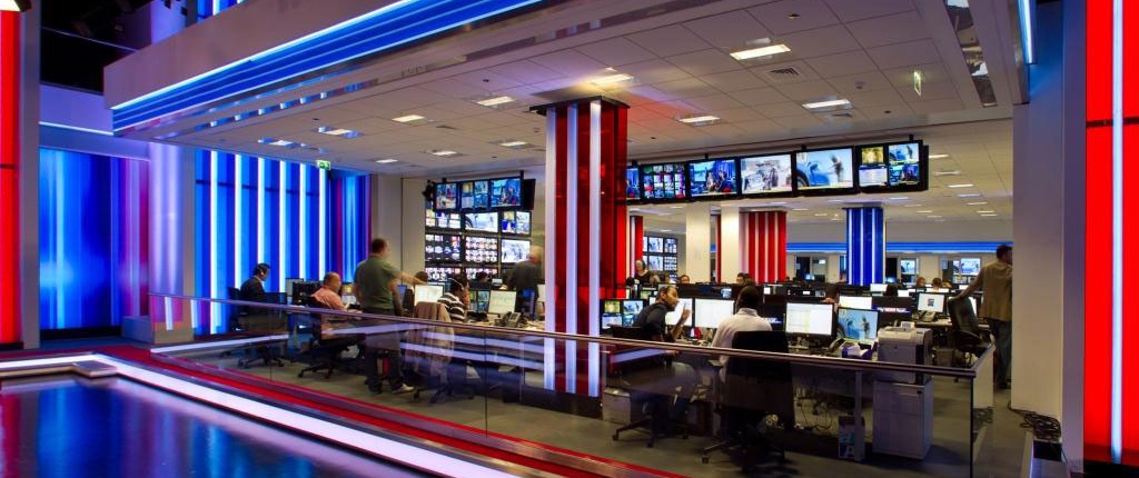 Interior fit-out for Sky News office - by Hypsos ME